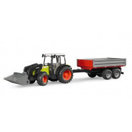 Tractor Claas Nectis 267F con pala y remolque