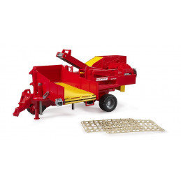 Cosechadora de patatas de juguete Grimme SE 75-30 marca Bruder a escala 1:16.