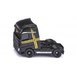 Camión de juguete Volvo FH16 en miniatura fabricado con piezas de metal y plástico resistente