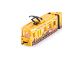 Tranvía de juguete Siku en miniatura de metal y plástico resistente para maquetas urbanas.