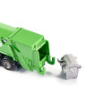 Camión de basura de juguete a escala 1:87 en metal y plástico con tolva inclinable.