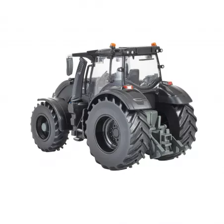 Réplica a escala 1:32 del tractor Valtra Q 305 de Britains para coleccionistas.