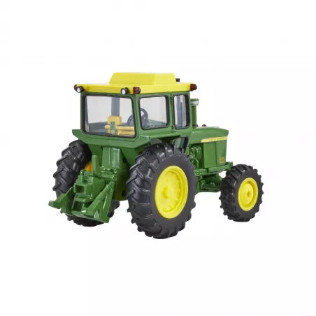 Réplica a escala 1:32 del tractor clásico John Deere 4020 de Britains para coleccionistas.