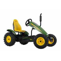 Kart de pedales robusto BERG XL John Deere BFR-3 con tres marchas y sistema de freno BFR.