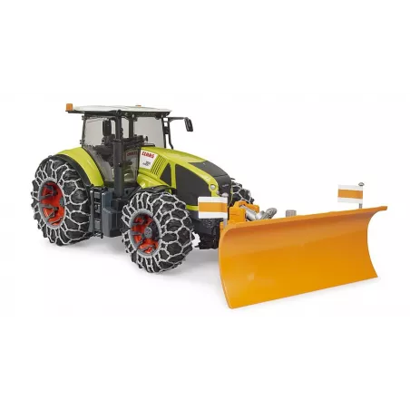 Tractor de juguete Claas Axion 950 Bruder con cadenas de nieve y pala quitanieves ajustable.