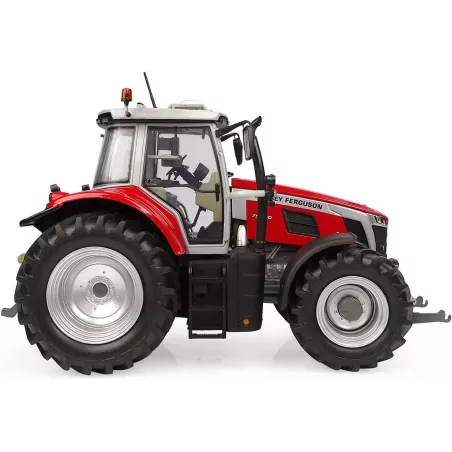 Réplica a escala 1:32 del tractor Massey Ferguson 7S.190 de Universal Hobbies, miniatura detallada de colección.