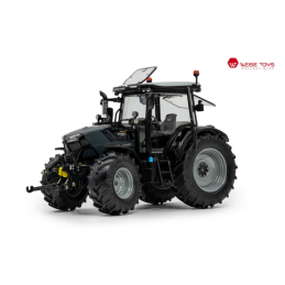 Tractor a escala 1:32 Deutz 6135C RVshift Warrior Black en color negro mate para coleccionistas.