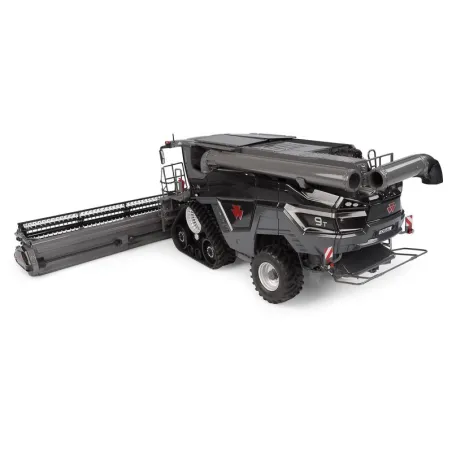 Réplica a escala 1:32 de la cosechadora Massey Ferguson IDEAL 9T de Universal Hobbies para coleccionistas.