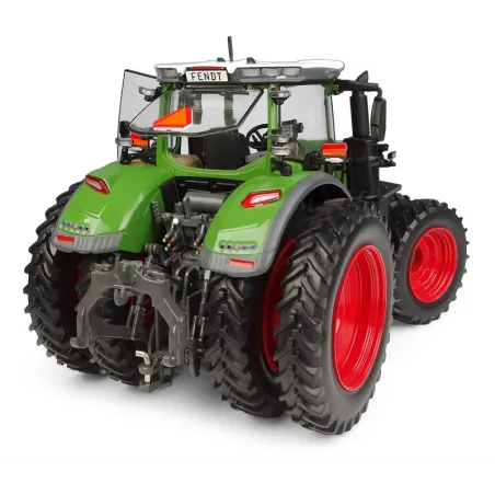 Réplica a escala 1:32 del tractor Fendt 1052 Vario con diferencial doble de Universal Hobbies.