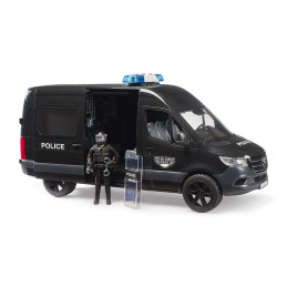 Furgón MB Sprinter de Policía de Fuerzas Especiales Bruder a escala 1:16 con figura de agente táctico.