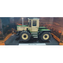 Miniatura a escala 1:32 del tractor MB-trac 1100 Silberdistel de edición limitada.