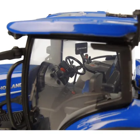 Réplica a escala 1:32 del tractor New Holland T7.210 Dynamic Blue 2026 en metal azul.