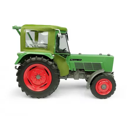 Réplica a escala 1:32 de metal del tractor clásico Fendt Farmer 5S con cabina Peko y diseño 2WD.