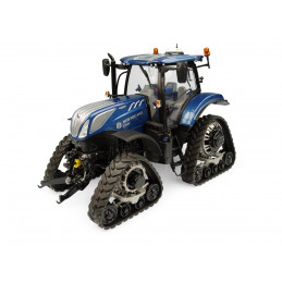 Tractor New Holland T7.225 azul a escala 1:32 de metal, réplica coleccionable de Universal Hobbies.