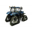 Tractor New Holland T7.225 azul a escala 1:32 de metal, réplica coleccionable de Universal Hobbies.