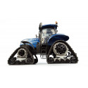 Tractor New Holland T7.225 azul a escala 1:32 de metal, réplica coleccionable de Universal Hobbies.