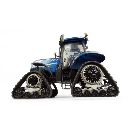 Tractor New Holland T7.225 azul a escala 1:32 de metal, réplica coleccionable de Universal Hobbies.