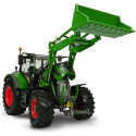 Miniatura de tractor Fendt 722 con pala a escala 1:32 de Universal Hobbies fabricada en metal.