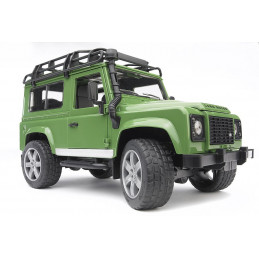 Juguete Land Rover Station Wagon a escala 1:16 fabricado en plástico ABS de alta calidad.