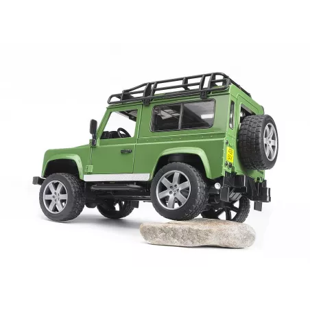 Juguete Land Rover Station Wagon a escala 1:16 fabricado en plástico ABS de alta calidad.