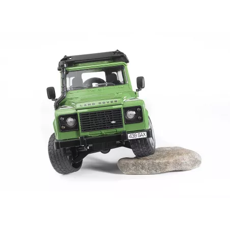 Juguete Land Rover Station Wagon a escala 1:16 fabricado en plástico ABS de alta calidad.