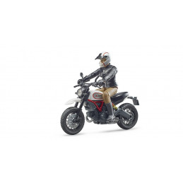 Moto de juguete Ducati Desert Sled a escala 1:16 con figura de piloto articulado de Bruder.
