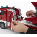 Camión de bomberos de juguete SCANIA de Bruder a escala 1:16 fabricado en plástico ABS.