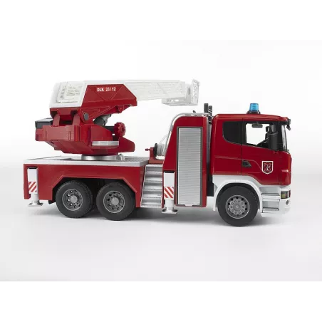 Camión de bomberos de juguete SCANIA de Bruder a escala 1:16 fabricado en plástico ABS.