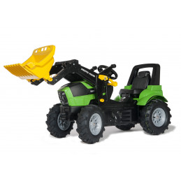 Tractor Deutz-fahr Agrotron con pala y ruedas neumaticas a pedales