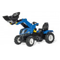 Tractor a pedales New Holland T7 azul con pala frontal y ruedas neumáticas para niños de 3 a 8 años.