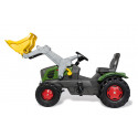 Tractor Fendt 211 Vario con pala a pedales