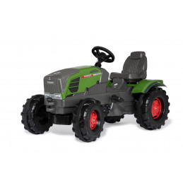 Tractor Fendt 211 vario a pedales