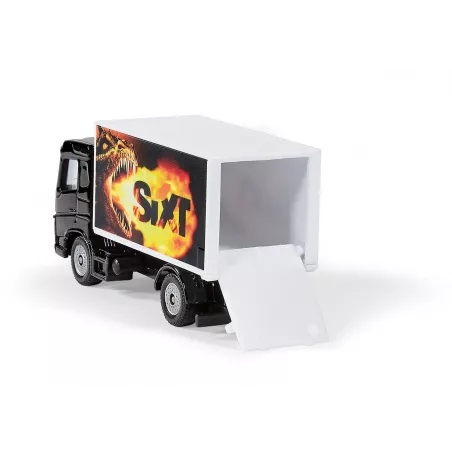 Camión de juguete Sixt con caja cerrada de metal y plástico resistente.