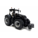 Réplica a escala 1:32 del tractor Case IH Optum 300 CVX Black Edition en metal negro mate para coleccionistas.