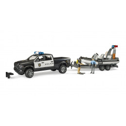 Pick-up policial RAM 2500 de juguete con remolque, bote de rescate y figuras de policía y buzo