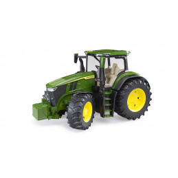 Tractor de juguete John Deere 7R 350 de Bruder con detalles realistas y puertas operables.