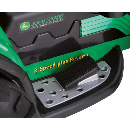 Tractor eléctrico infantil John Deere Ground Force con remolque en color verde y amarillo.