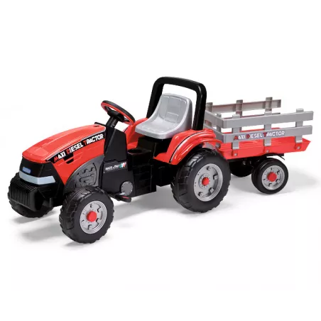 Tractor infantil a pedales Maxi Diesel Peg-Pérego con remolque desmontable.