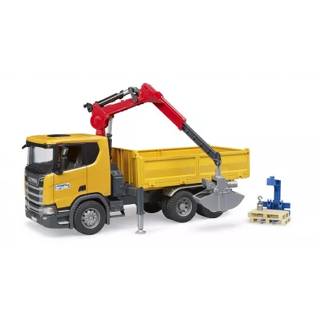 Camión de obra de juguete Scania Super 560R Bruder a escala 1:16 con grúa giratoria y dos palés.