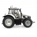 Miniatura a escala del tractor Massey Ferguson 7S.190 White Edition de Universal Hobbies en color blanco.