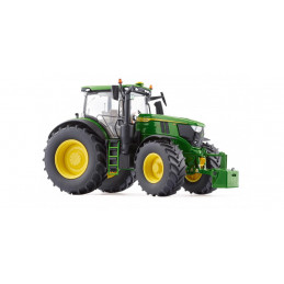 Réplica a escala 1:32 del tractor John Deere 6R 250 de Wiking, miniatura agrícola de colección.