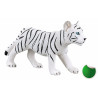 Cachorro de tigre blanco de pie